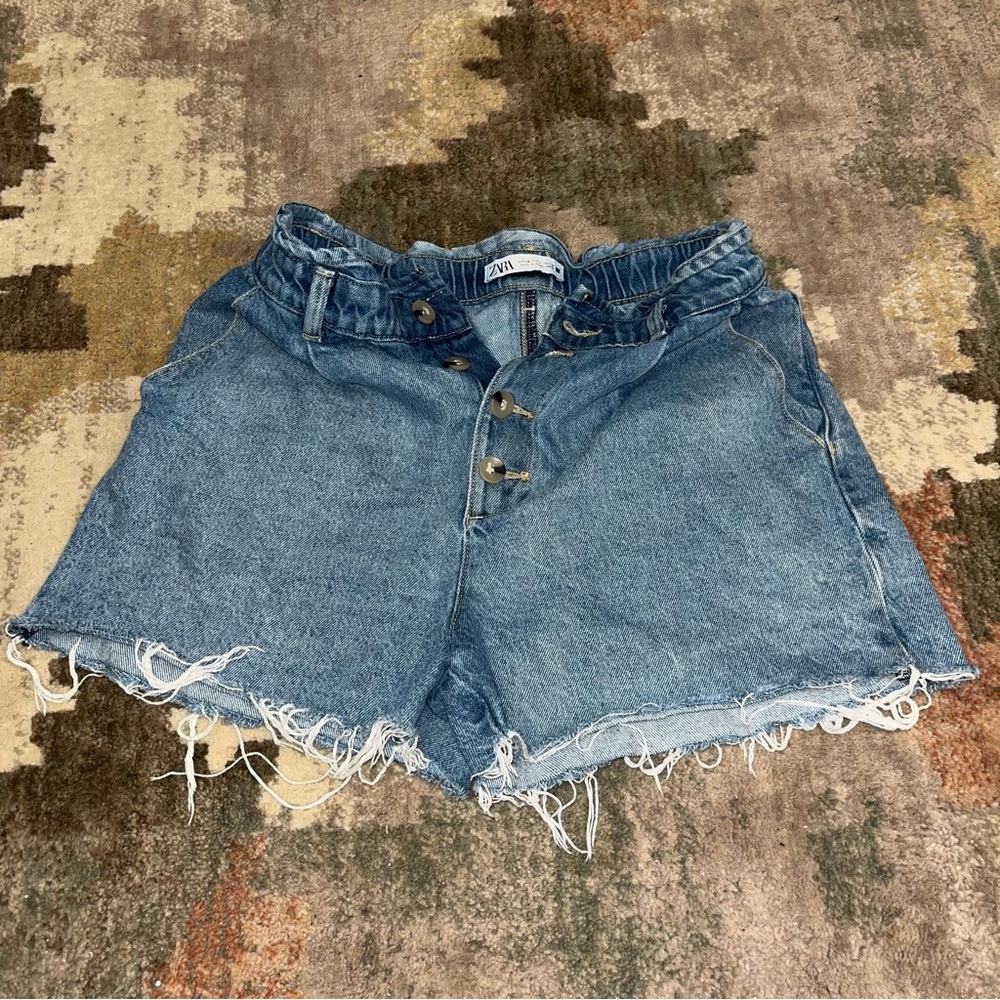 Zara High Waist Button Fly Shorts Button Up High Rise Womens Size 6 M Distressed